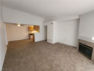 Photo #2: 2435568 Listing 