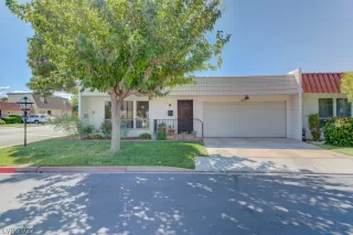 Photo #1: 2435578 Listing