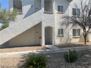 Photo #1: 2435607 Listing