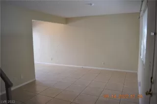 Photo #5: 2435678 Listing 