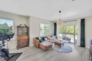 Photo #3: 2435691 Listing 