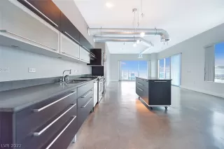 Photo #2: 2435723 Listing 