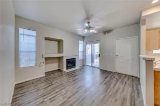 Photo #5: 2435739 Listing