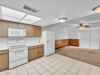 Photo #2: 2435851 Listing 