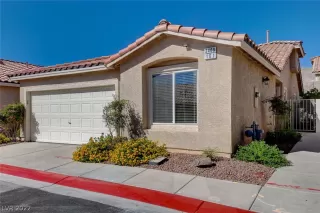 Photo #2: 2435853 Listing 