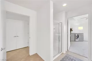 Photo #6: 2435884 Listing 