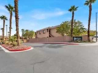 Photo #1: 2435962 Listing 