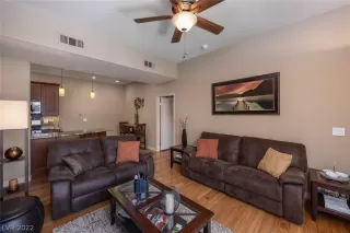 Photo #1: 2435986 Listing