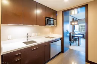 Photo #1: 2436002 Listing