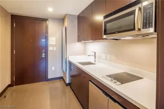 Photo #2: 2436002 Listing