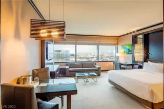 Photo #3: 2436002 Listing