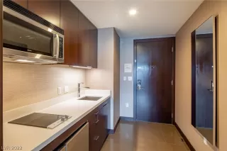 Photo #2: 2436016 Listing