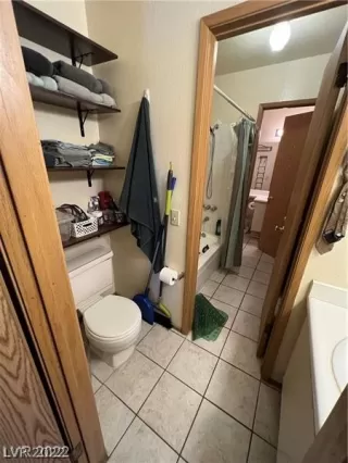 Photo #4: 2436070 Listing 