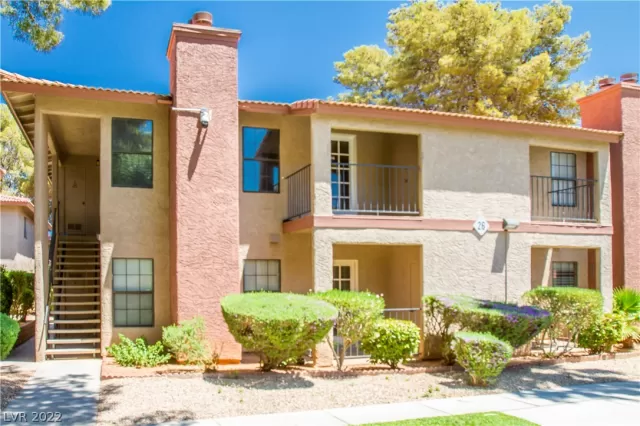 MLS: 2436132 Condo For Sale