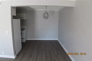 Photo #2: 2436223 Listing 