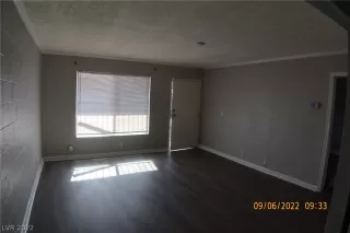 Photo #4: 2436223 Listing 