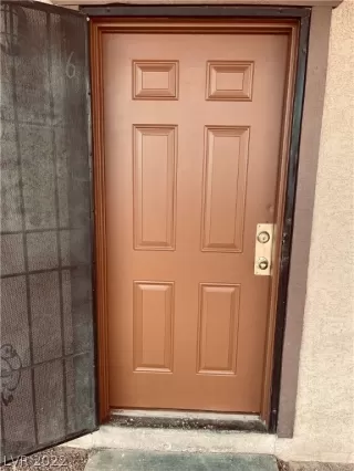 Photo #1: 2436258 Listing 