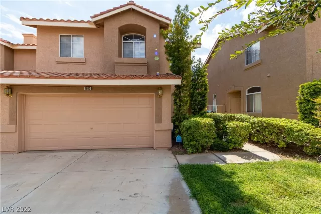 MLS: 2436262 Condo For Sale