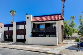 Photo #2: 2436339 Listing 