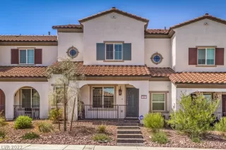 Photo #1: 2436373 Listing