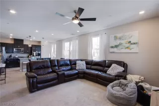 Photo #1: 2436391 Listing 