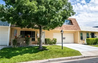 Photo #1: 2436392 Listing