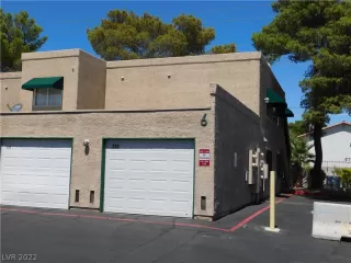 Photo #1: 2436422 Listing 