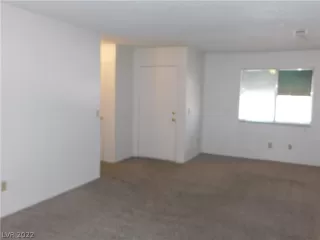 Photo #3: 2436422 Listing 