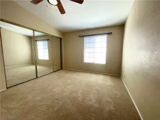 Photo #4: 2436433 Listing 