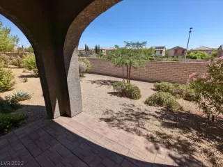 Photo #4: 2436439 Listing 