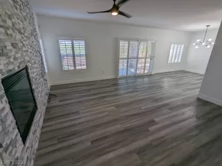 Photo #6: 2436439 Listing 