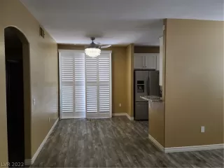 Photo #4: 2436447 Listing 