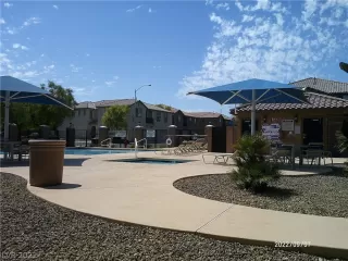 Photo #1: 2436501 Listing