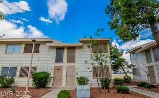 Photo #1: 2436519 Listing 