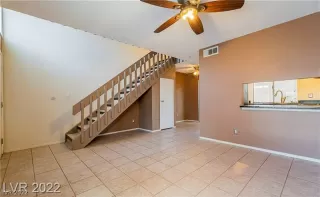 Photo #2: 2436519 Listing 