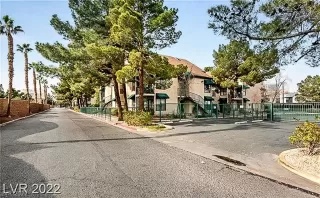 Photo #6: 2436521 Listing