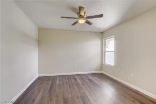 Photo #3: 2436552 Listing