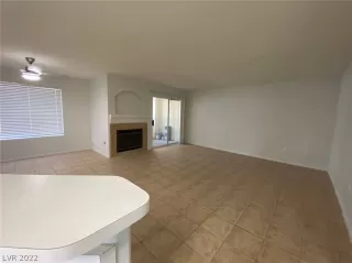 Photo #2: 2436583 Listing 