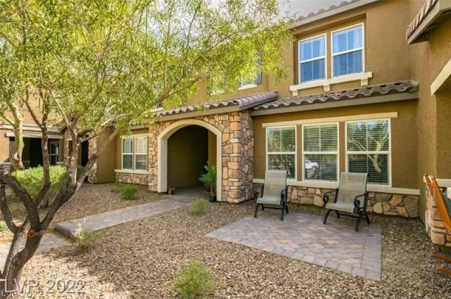 MLS: 2436598 Condo For Sale