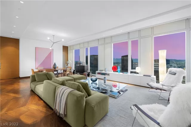 MLS: 2436642 Condo For Sale