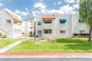 Photo #6: 2436682 Listing