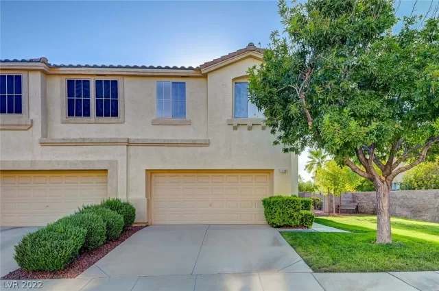 MLS: 2436694 Condo For Sale