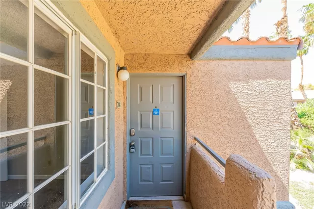 MLS: 2436702 Condo For Sale