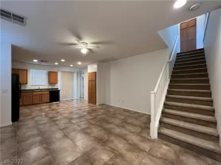 Photo #2: 2436720 Listing 