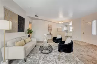 Photo #2: 2436721 Listing 