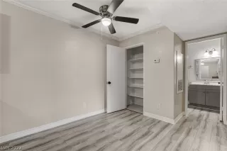 Photo #5: 2436764 Listing