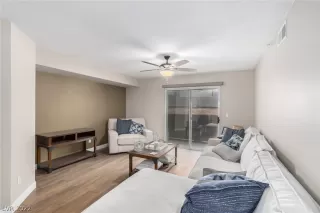 Photo #1: 2436802 Listing 