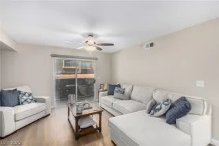 Photo #2: 2436802 Listing 