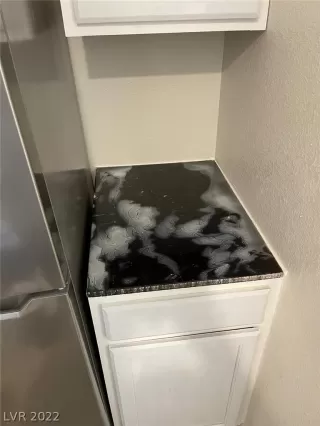 Photo #3: 2436824 Listing 