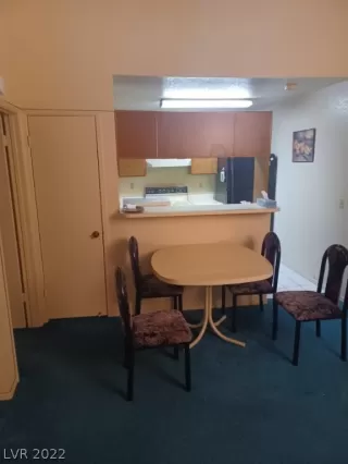 Photo #2: 2436860 Listing 